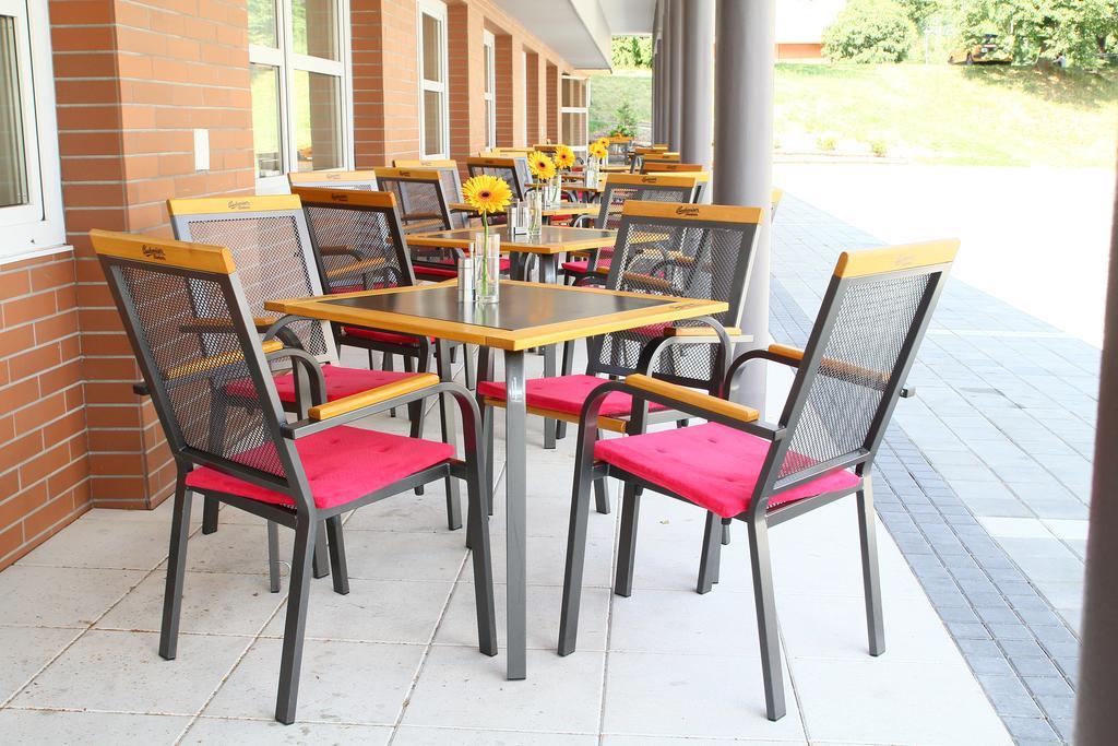 Zlín Hotel Baltaci U Nahonu מראה חיצוני תמונה