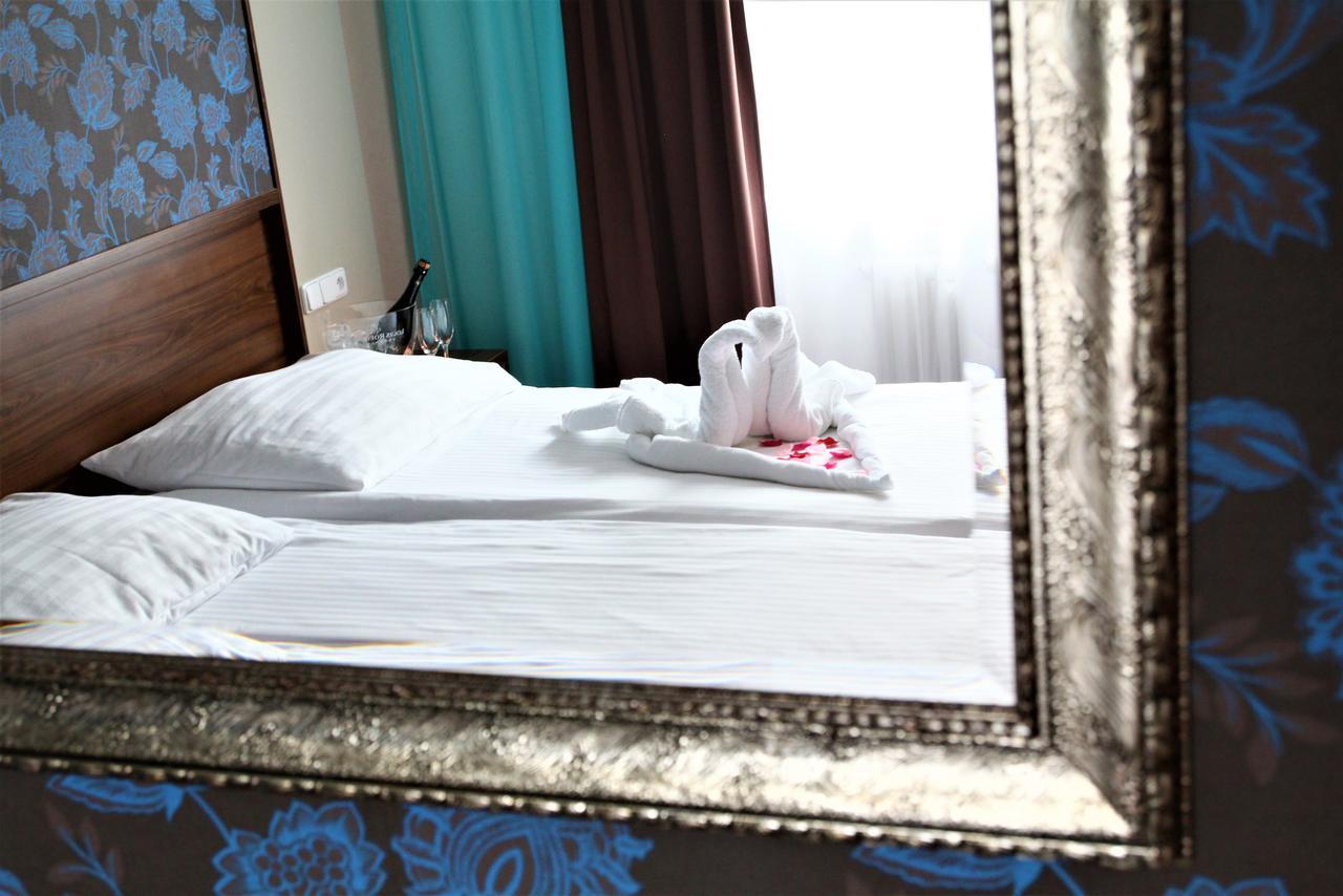 Zlín Hotel Baltaci U Nahonu מראה חיצוני תמונה